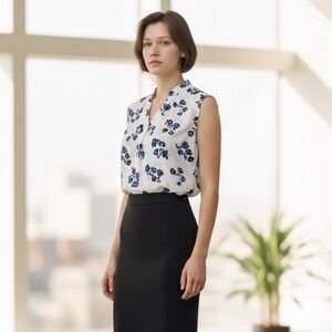 Banana Republic Floral V-Neck Blouse White/D.Teal/Black Sleeveless Size-MP NWT